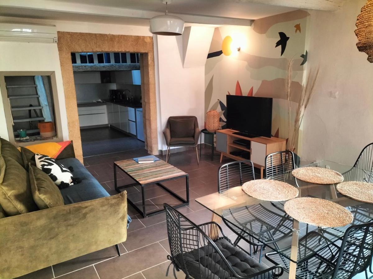 Maison De Village Familiale Pont Du Gard, Toit Terrasse, Barbecue, Fibre Vers-Pont-du-Gard Eksteriør billede